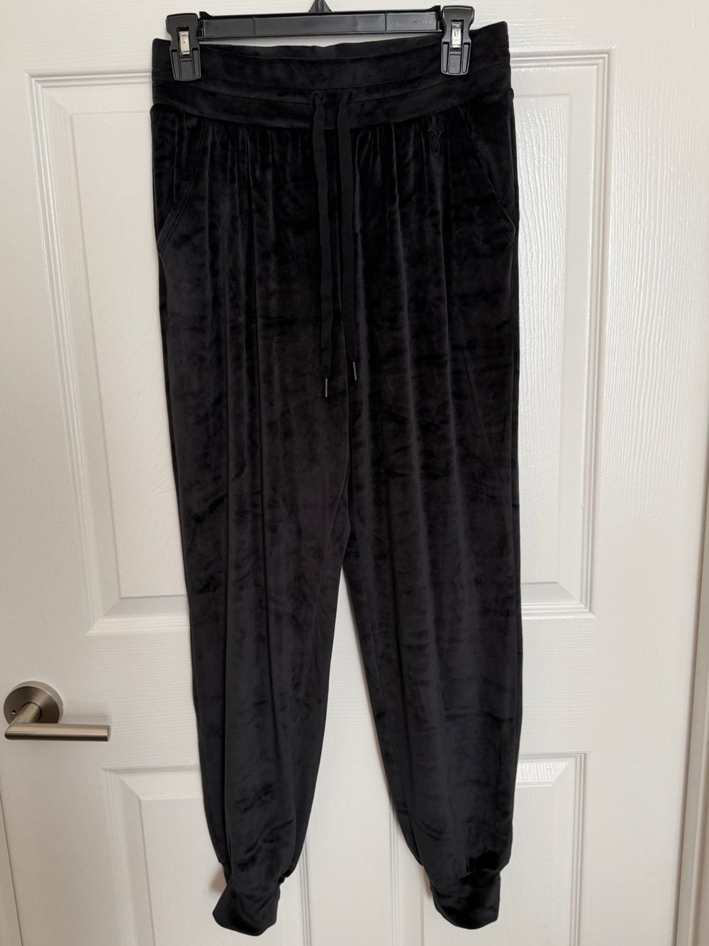 Victoria’s Secret Women’s S Black Velour Jogger Lounge Pants Y2K VS Logo